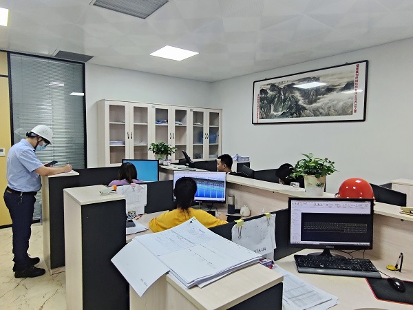 �k���h��4